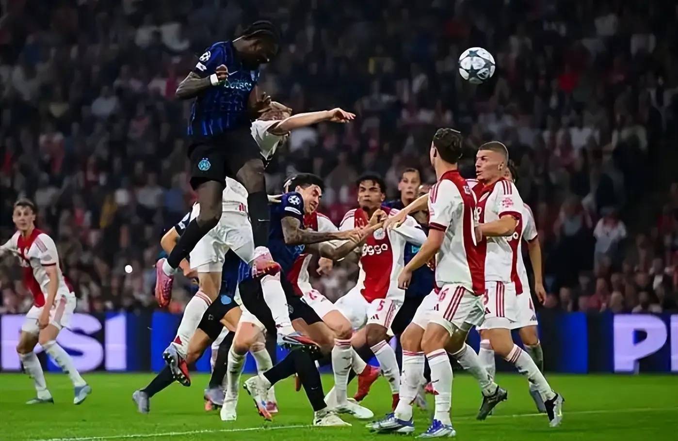 开云体育课程-萨索洛实现反弹，挺进欧冠联赛