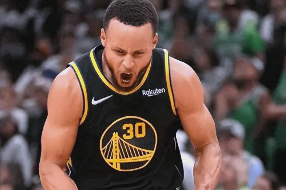 篮网队惜败于对手,遭遇失利 篮网队惜败于对手,遭遇失利